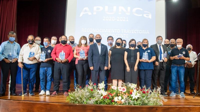 Reconocimiento de APUNCa a Nodocentes