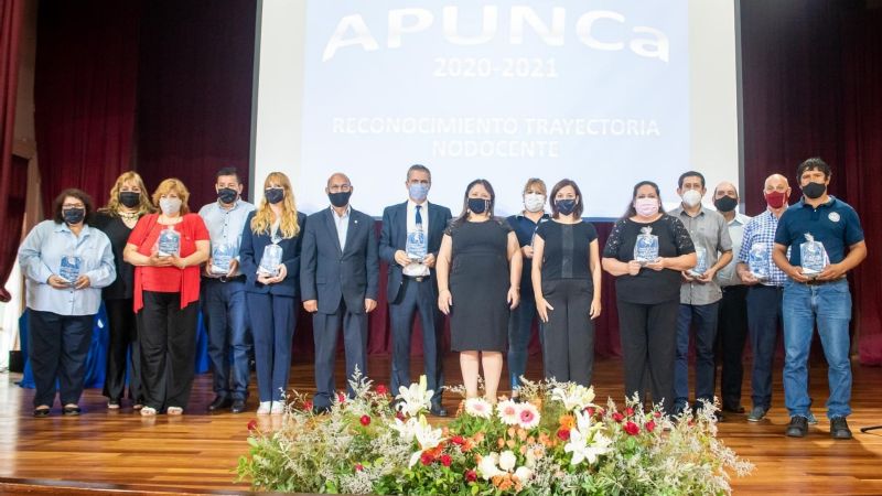 Reconocimiento de APUNCa a Nodocentes