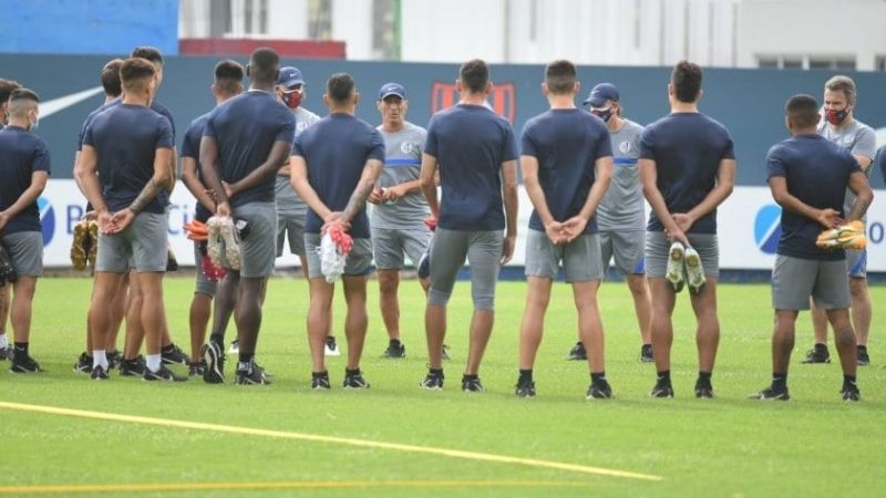 Pedro Troglio comenzó su ciclo en San Lorenzo