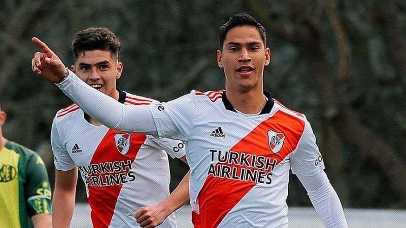Londoño Bedoya, el “tapado” que lleva River al sur