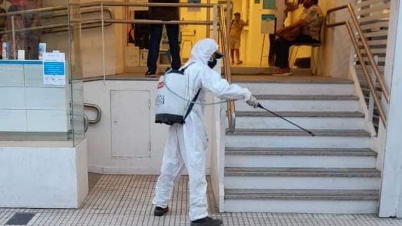 Desinfección en espacios públicos