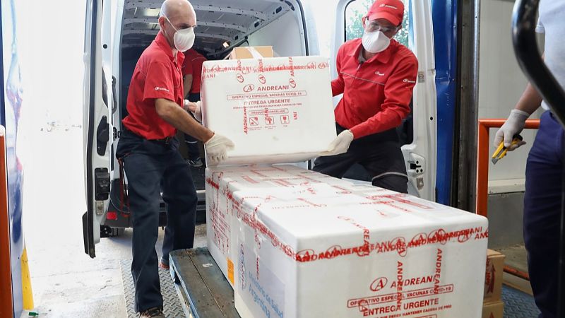 El Gobierno distribuirá más de 5 millones de vacunas