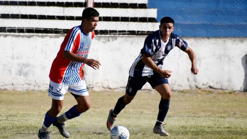 Goleada de Junior y empate de los santiagueños