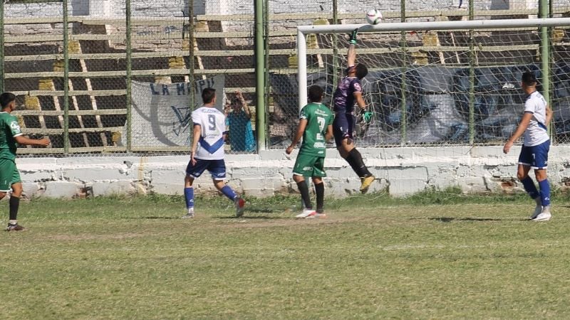 Tesorieri volvió a ganar y se mantiene líder del Clausura
