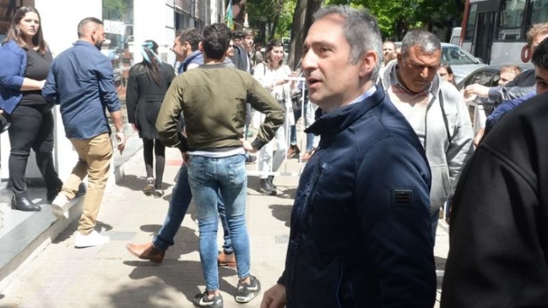 Larroque cuestionó que Alberto Fernández no consultara al kirchnerismo