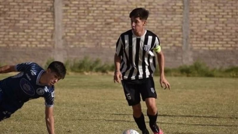 Dolor en el fútbol mendocino por la muerte de un juvenil