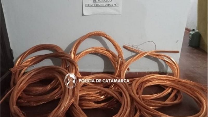 En El Alto secuestran rollos de núcleo de cobre