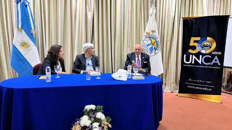 Se presentó el libro Universidad y Cambio Social