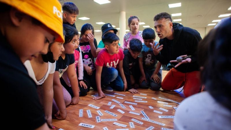 Niños y niñas crearon canciones del rap en la Feria Provincial del Libro
