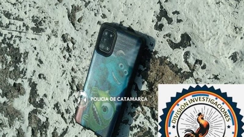 Tras un registro domiciliario recuperan un celular