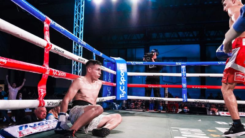 Maidana se lució sobre Gómez, Reggiardo fulminó a Ayala, y ambos se coronaron en Racing