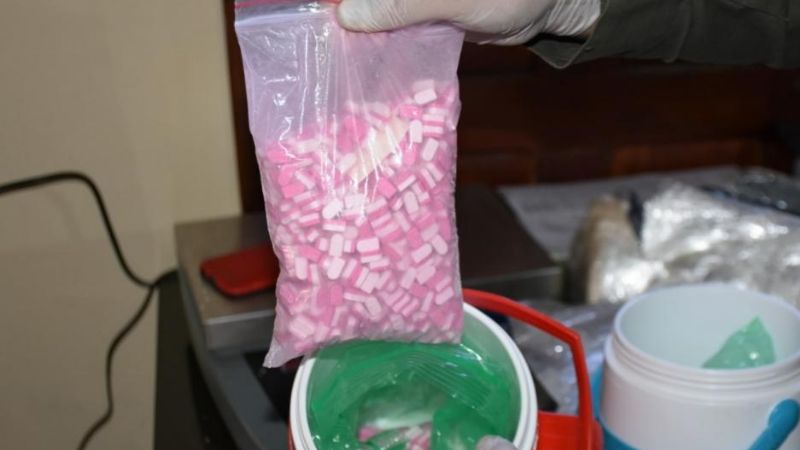 No eran sugus: gendarmería descubre éxtasis dentro de varios termolares