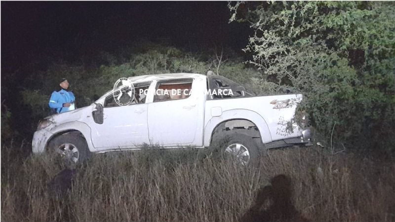 Violento vuelco en El Pantanillo
