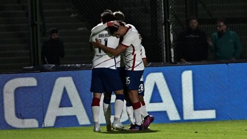 Atlético empató con Unión y no pudo llegar a la cima