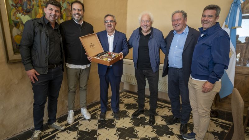 Raúl recibió a autoridades de Copa Argentina