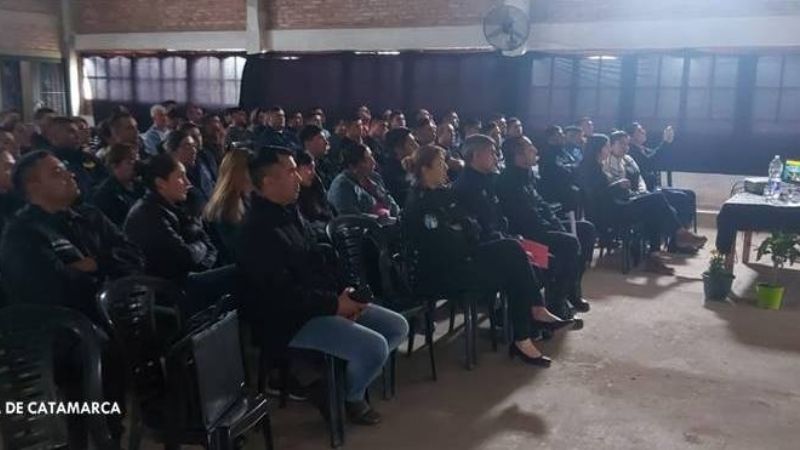 Capacitaron a policías para actuar en casos de violencia de género