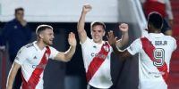 BELTRÁN Y PALAVECINO autores de dos de los goles de River, en la goleada 3-0 sobre Argentinos Jrs.
