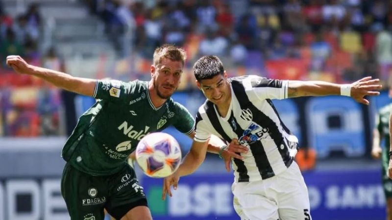 El clásico fue “Santo” y nueva victoria de Independiente