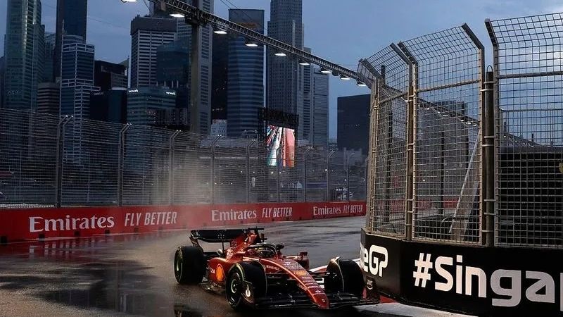 Leclerc hizo la pole y desafía a Verstappen en la F1