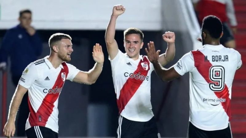 River ganó un duelo clave para ir a la Libertadores