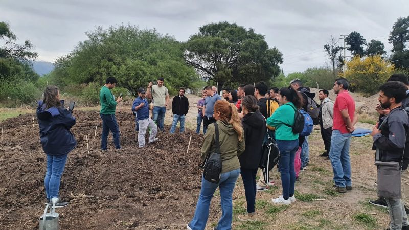 Taller de Compostaje con residuos de la industria olivícola