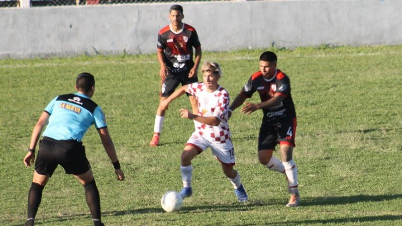 Goleadas de Coronel Daza y Obreros por el Clausura chacarero