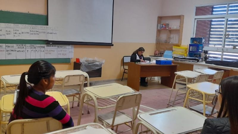 Se cubrió la mitad de los cargos docentes en la última asamblea