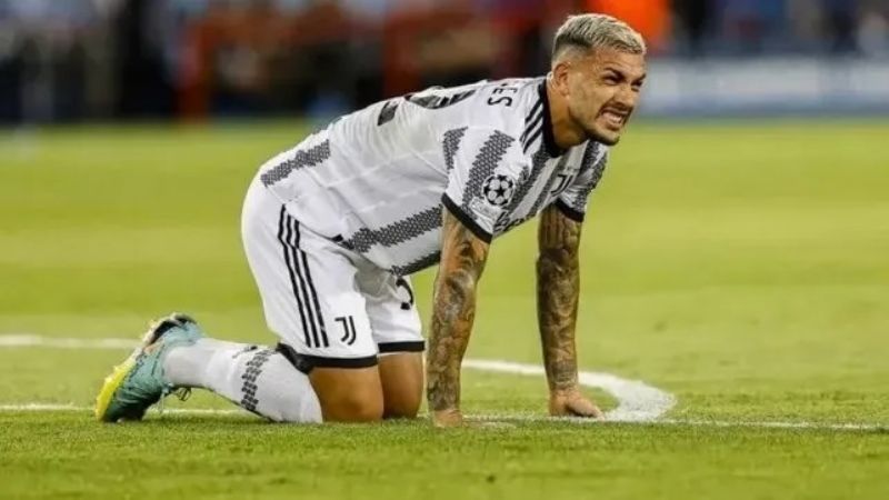 Se lesionó Leandro Paredes, aunque llegará para Qatar