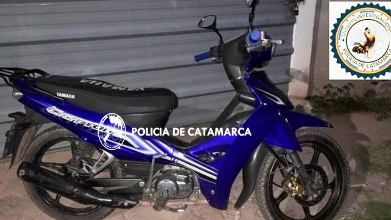 Policías recuperaron una motocicleta sustraída
