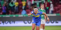 Estefanía Palomar festeja en el partido ante el Deportivo Cali.