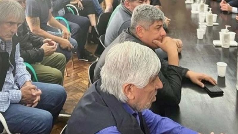 “Si no dan el aumento, el lunes arrancamos con un paro nacional de Camioneros”