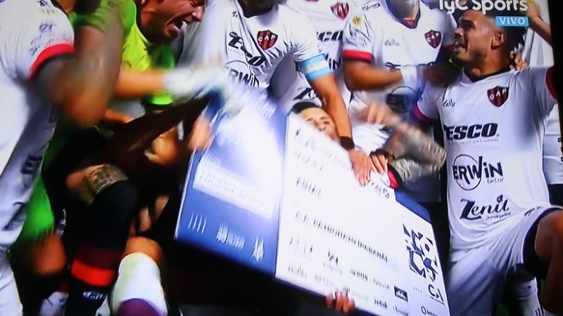 Patronato eliminó a Boca y jugará la final con Talleres