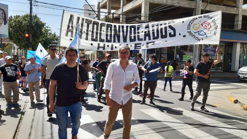 Masiva marcha de la salud