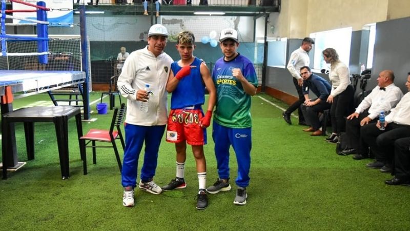 El boxeo “cata” de los “Evita”, con tres “semis” y medallas