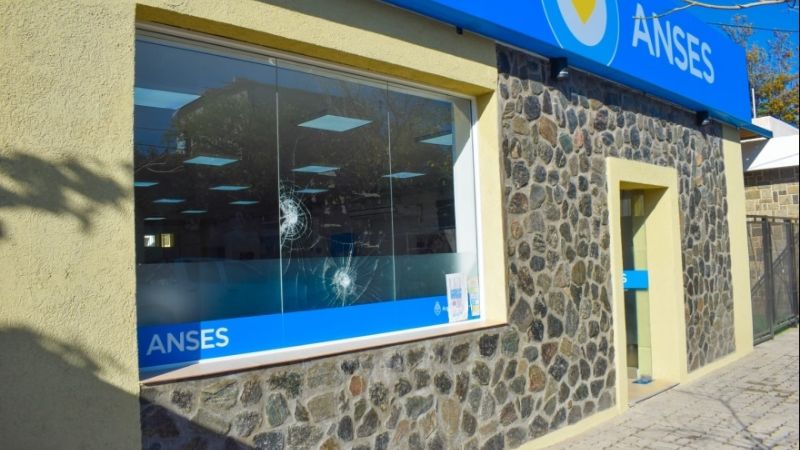 Detuvieron al hijo de un diputado por un atentado