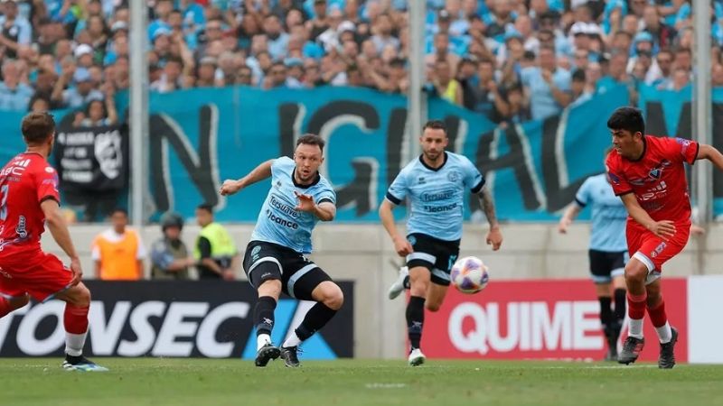 Belgrano estrena y festeja el título en el “Kempes”