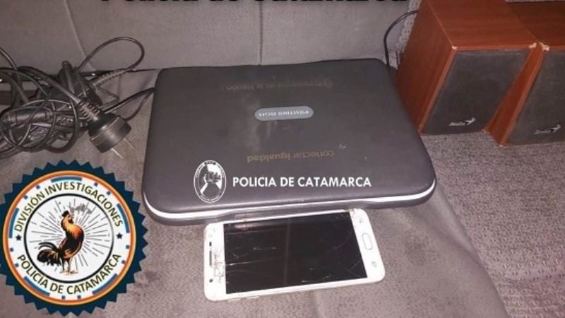 Le robaron, contactó al ladrón por Facebook y recuperó todo