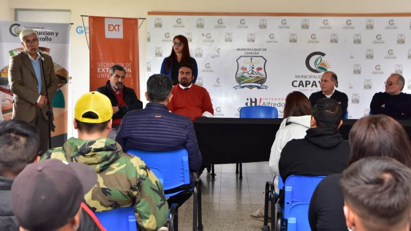 Dictarán cursos de Instalaciones Eléctricas y Peluquería