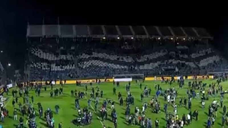 Gimnasia-Boca, suspendido por incidentes