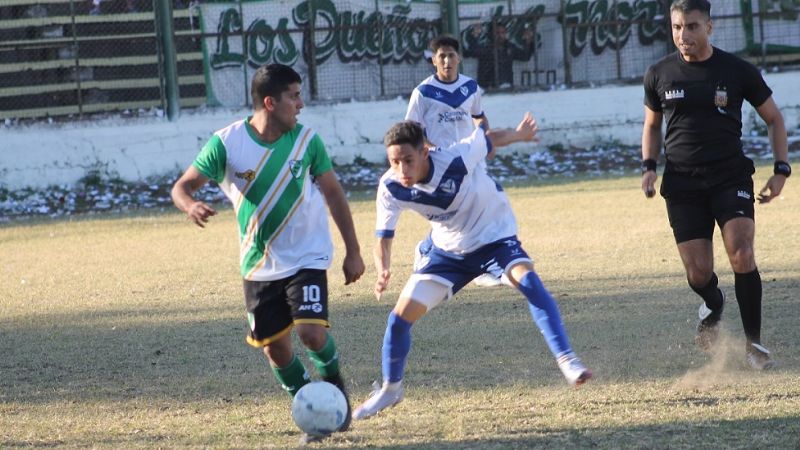 Vélez sigue líder y “Defe” es el único escolta