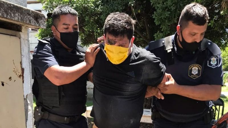 Un detenido por violentar contra un domicilio y un auto