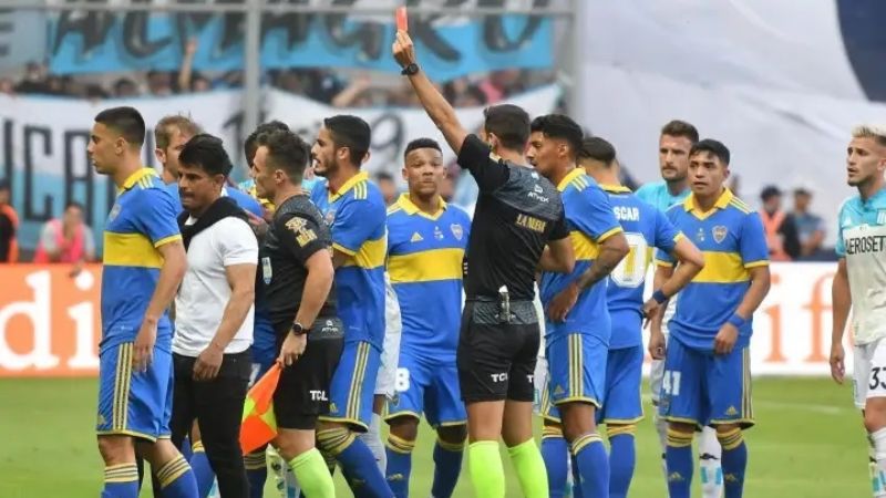 Rojo pidió que siga Ibarra en Boca y le “tiró” al referí Tello
