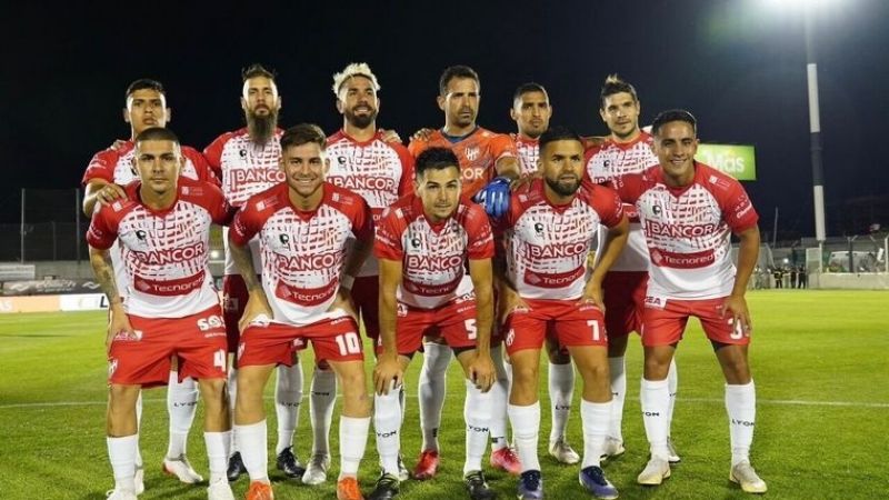 Instituto logró un empate que lo acerca a “la gloria”