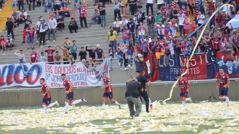 San Lorenzo derrotó 4-2 a Villa Cubas; finalísima con “Poli”