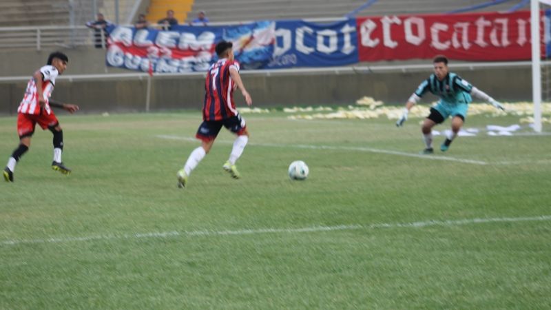 San Lorenzo derrotó 4-2 a Villa Cubas; finalísima con “Poli”