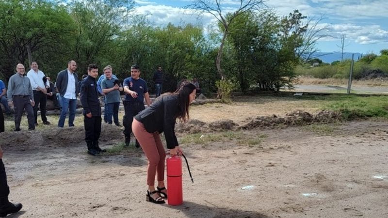 Modernización se capacitó en gestión de incendios y el uso de extintores