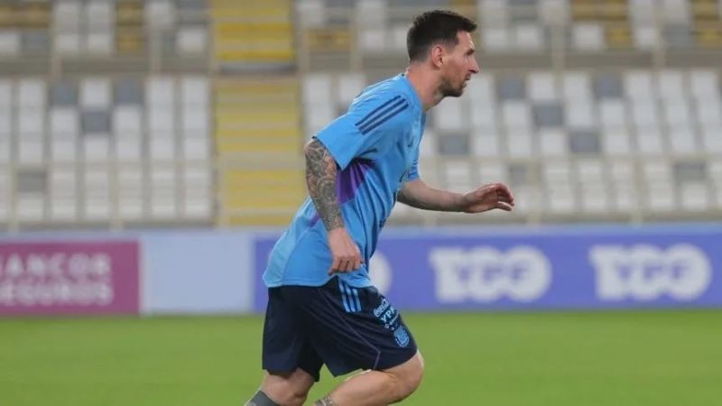 Messi arranca de titular ante Emiratos Árabes, mañana