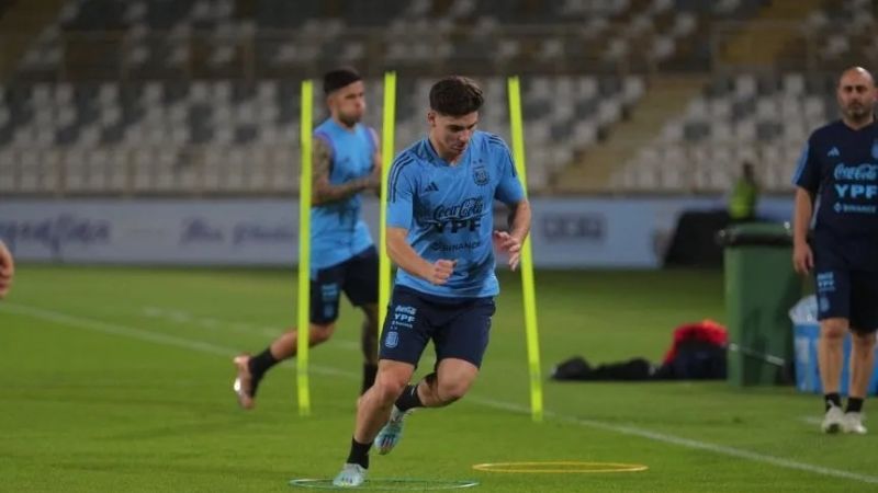 Messi arranca de titular ante Emiratos Árabes, mañana