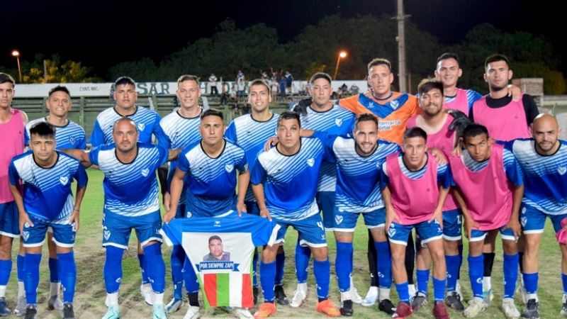 Vélez le ganó el Clásico a Policial y es más líder, en el Clausura