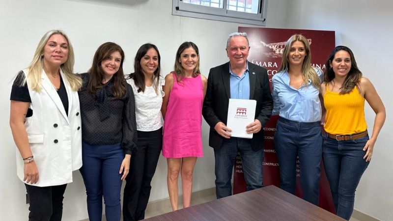 Mujeres de la Construcción buscan establecer políticas de equidad en la industria